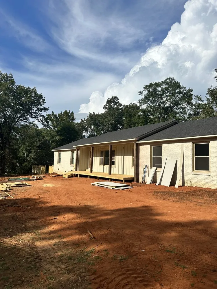 Custom garden landscaping in New Albany, MS by 5 Star Renovations