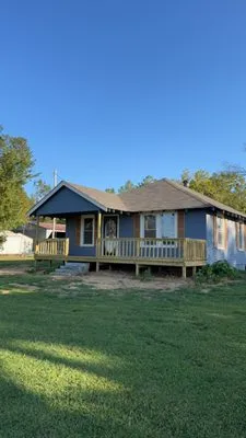 5 Star Renovations Logo