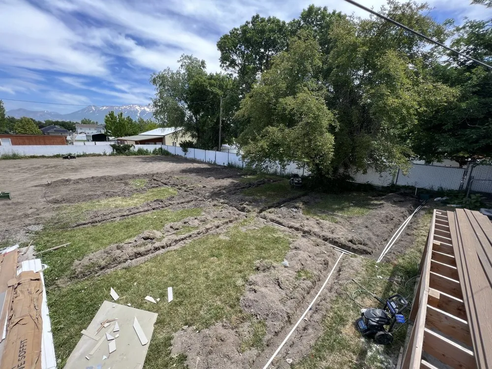 Top-rated yard cleanup service experts serving Lehi, UT - 5 Starr Services