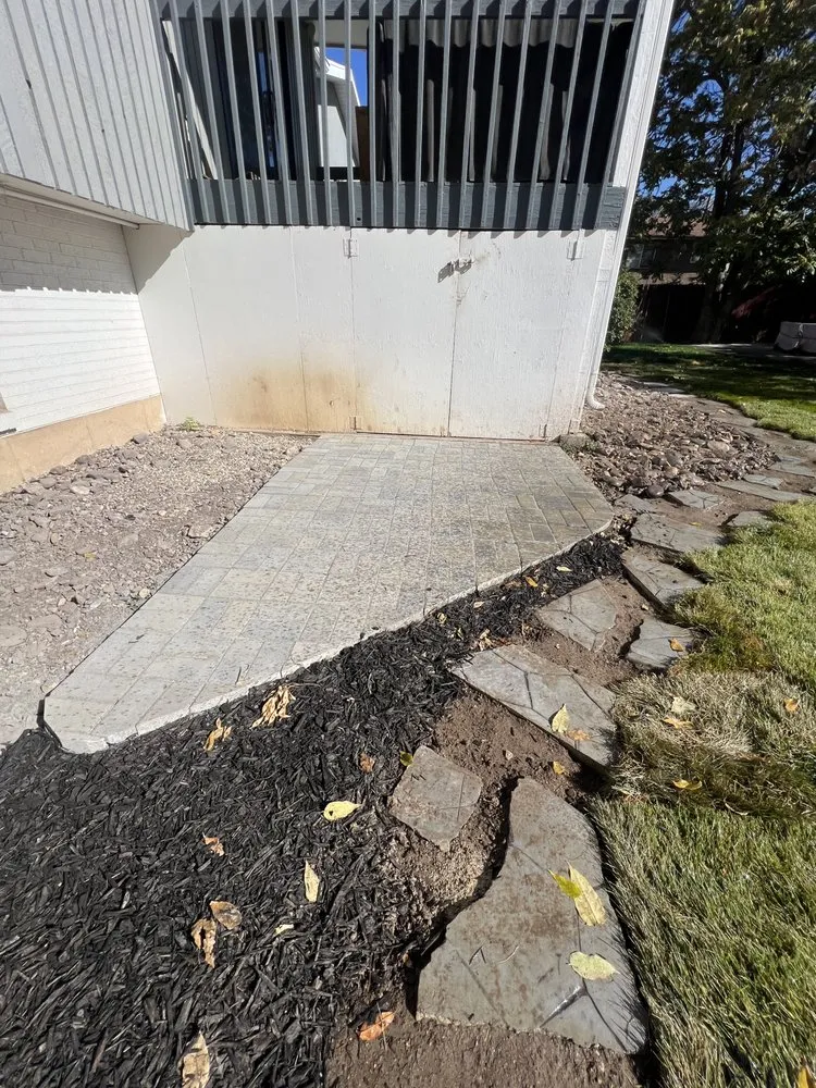 Custom yard maintenance experts serving Lehi, UT - 5 Starr Services