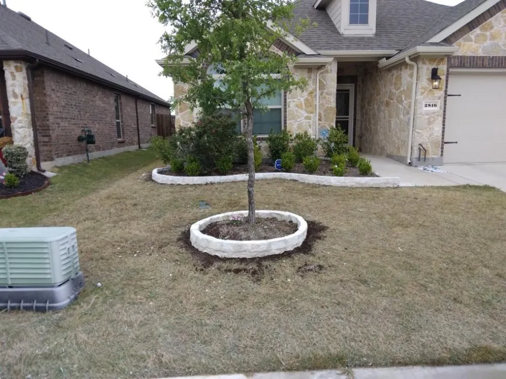 Custom lawn mowing service in Little Elm, TX by 5 Starscapes