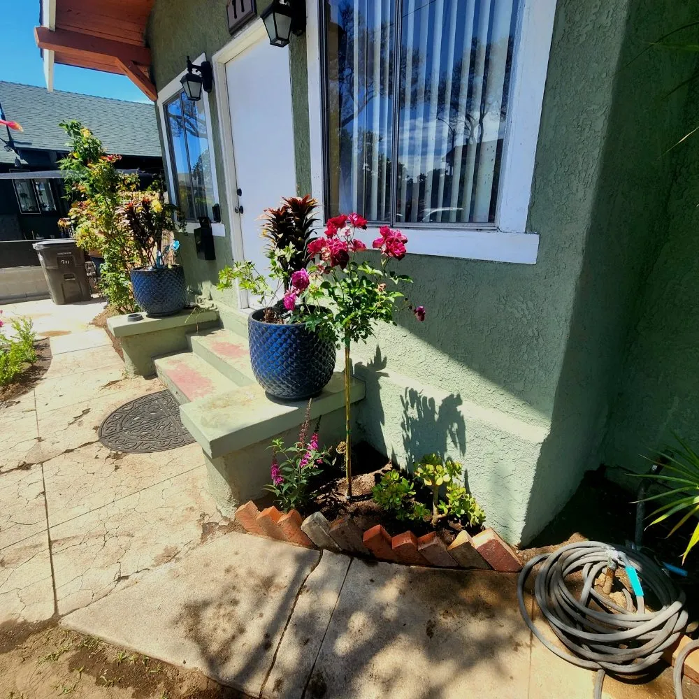 Custom outdoor landscaping with custom design in Long Beach, CA by 5 Stones Landscape Designs