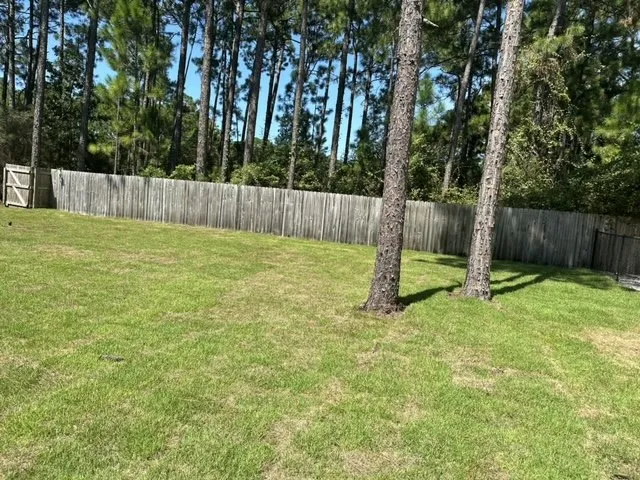 Custom outdoor landscaping experts serving Pensacola, FL - 5 T Landscaping