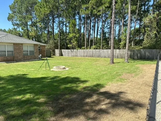 Affordable yard cleanup service for year-round maintenance across Pensacola, FL - 5 T Landscaping