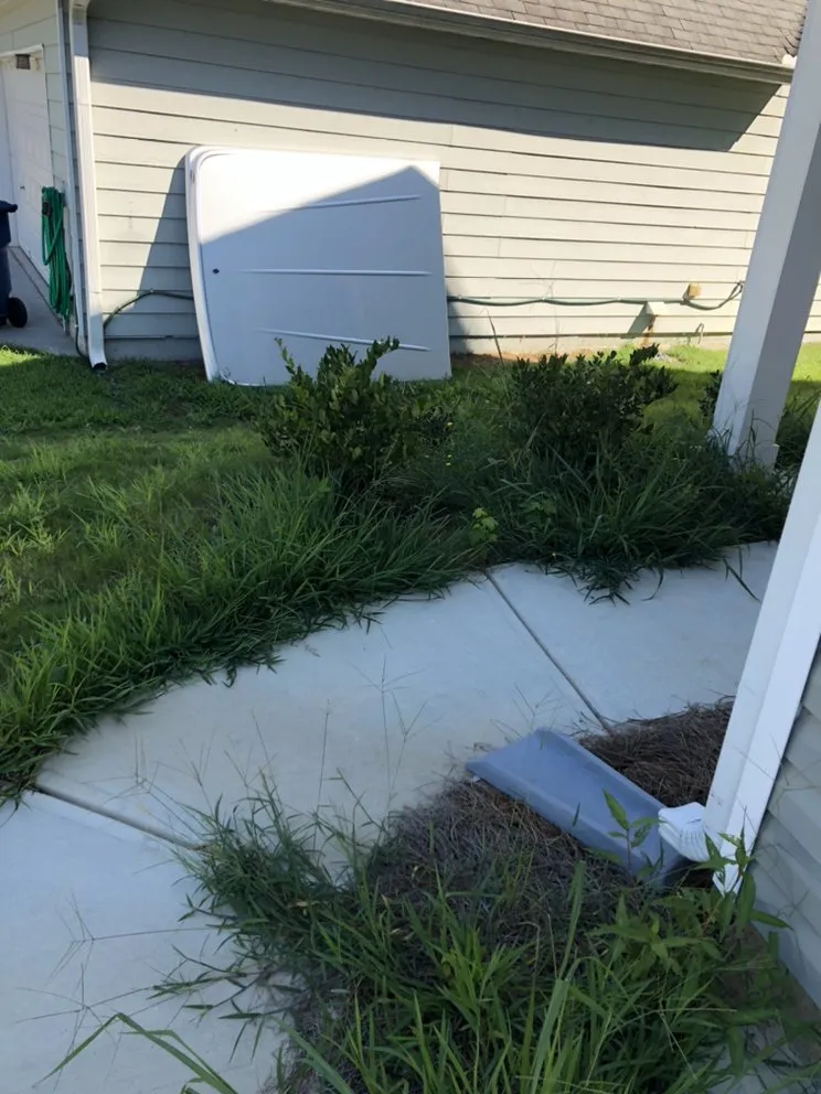 Custom lawn mowing service for year-round maintenance in Dallas, GA by 5 W’s And The How