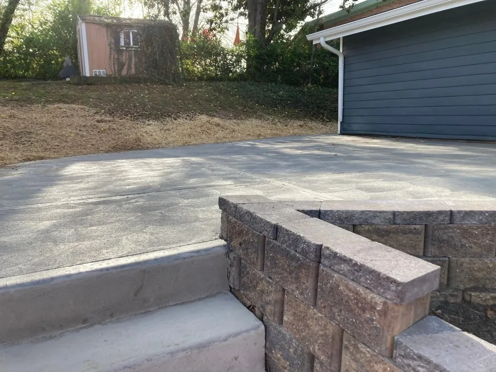 Affordable residential landscaping for residential properties in Louisville, KY by 502 Construction