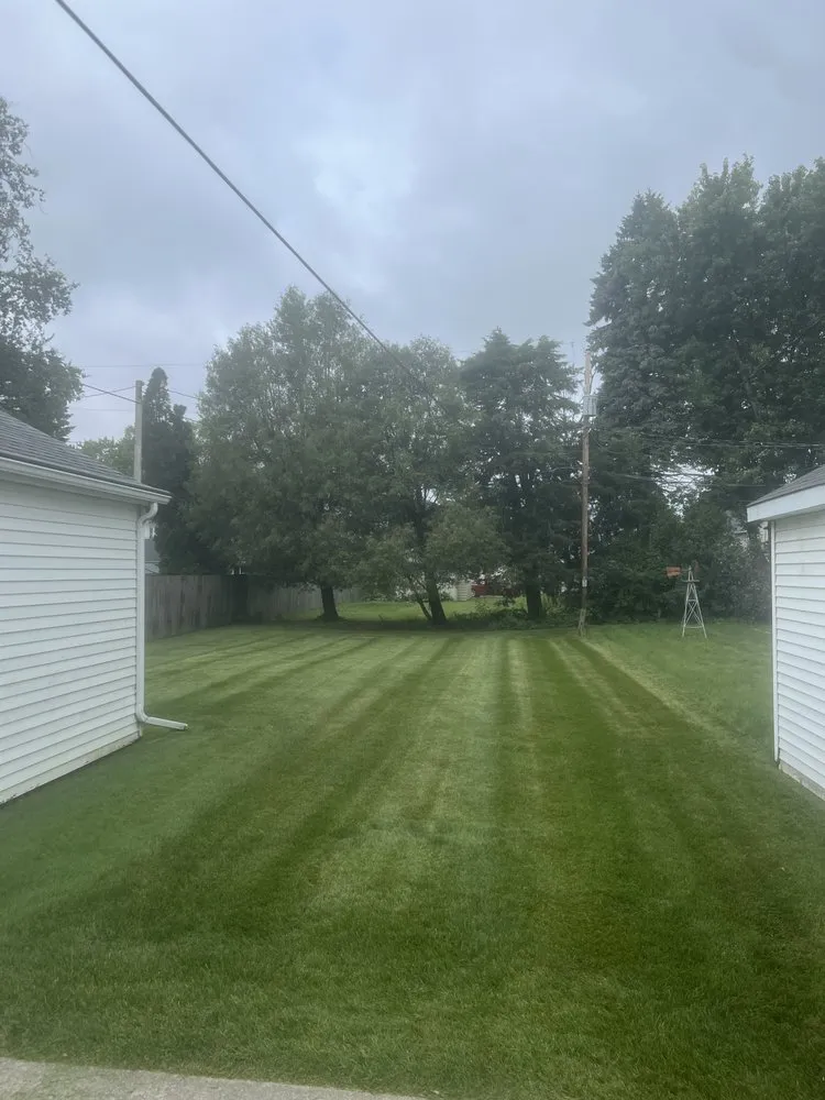 Professional lawn care service experts serving Milwaukee, WI - 5G Kids Landscaping & Snow Removal