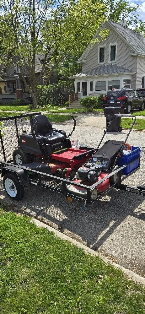 Top-rated residential landscaping near you in Bloomington, IL by 5star Lawn Care