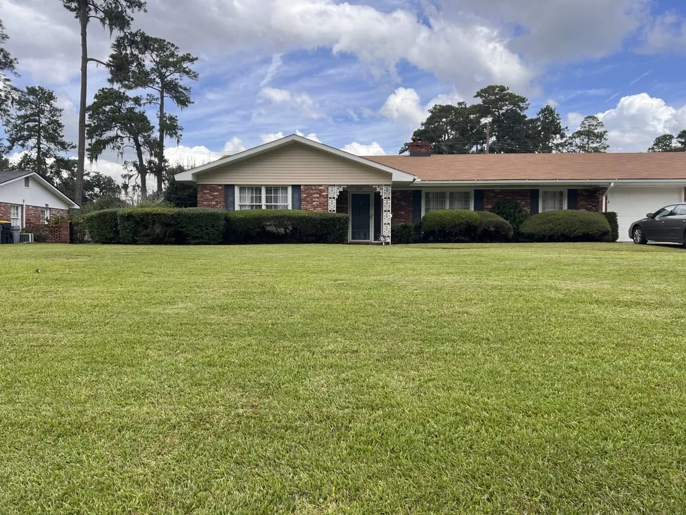 Expert landscaping services in Hinesville, GA - 6 33 Landscaping