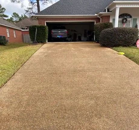 Affordable yard cleanup service for residential properties across Hattiesburg, MS - 601 Southern Enterprises Handyman