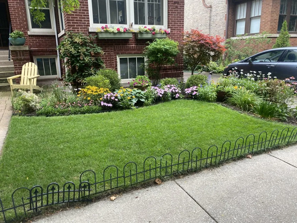 Affordable yard maintenance for beautiful yards across Chicago, IL - 606 Land & Snow