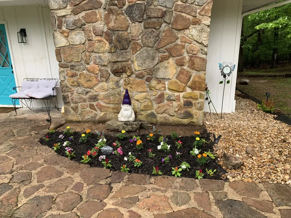 Local garden landscaping in Mountain Home, AR - 6s Lawn & Landscape