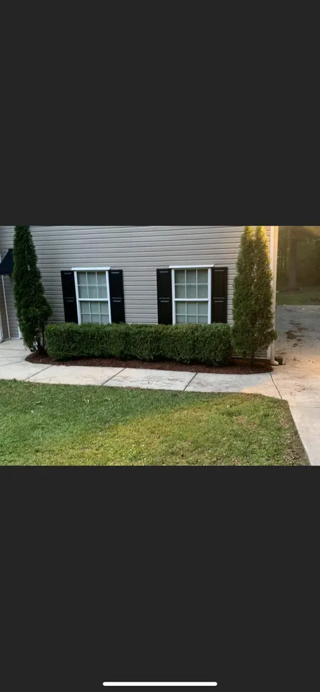 Affordable lawn mowing service for beautiful yards in Hogansville, GA by 7 Oaks Landscaping