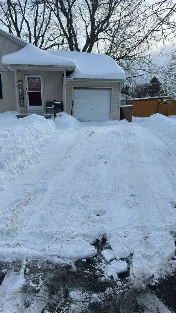 Trusted yard cleanup service in Buffalo, NY - 716 Lawn Care