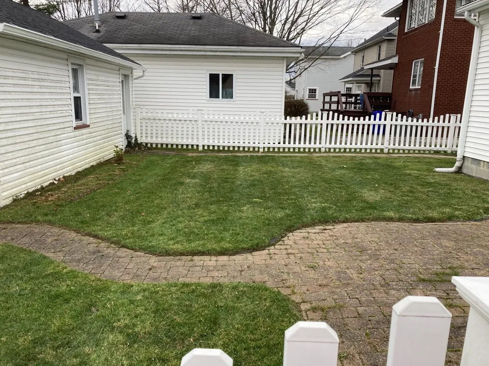 Trusted lawn mowing service near you in Greenville, PA by 72 Six Lawn