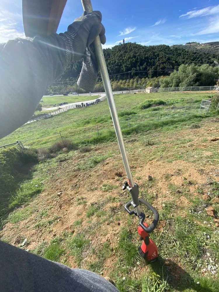 Custom garden landscaping for homes across Fallbrook, CA - 760 Labor Services