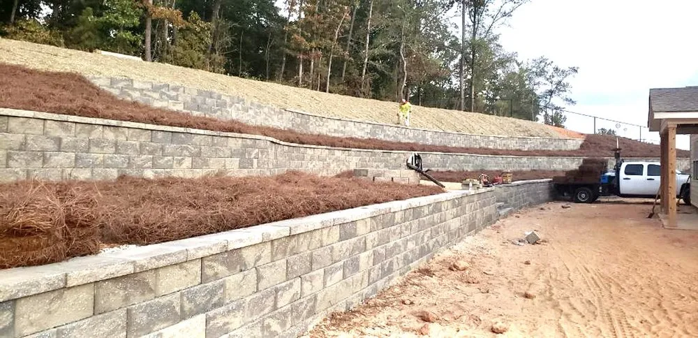 Professional garden landscaping in Monroe, GA - 78 Landscaping