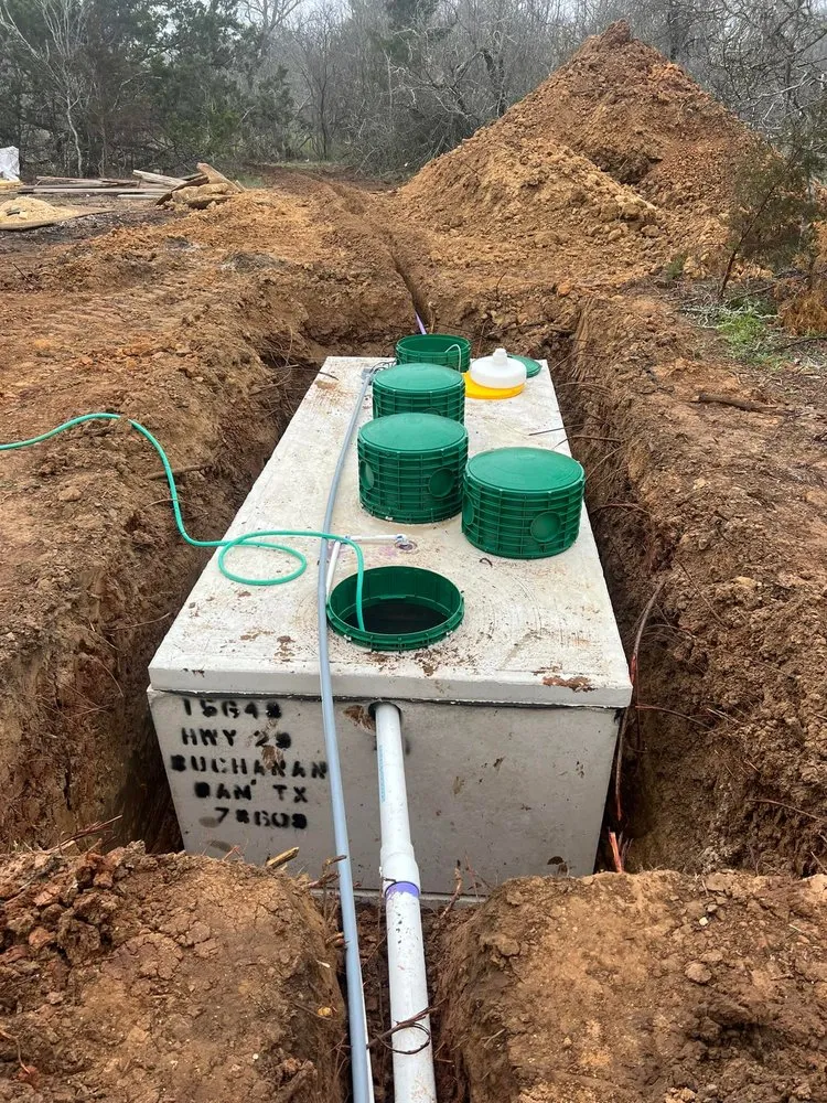 Top-rated landscaping services in Lockhart, TX by 7H Construction and Septic