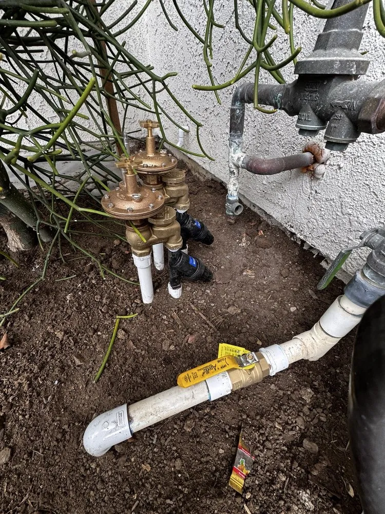 Professional lawn care service in Newbury Park, CA by 805 Drip Design