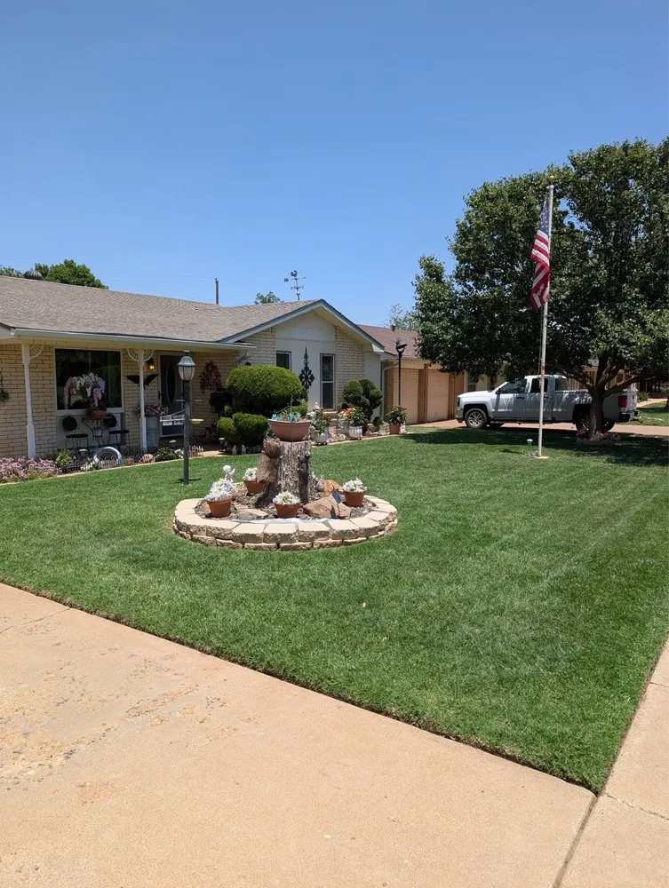 Reliable landscape installation in Lubbock, TX by 806 Lawncare and Landscaping