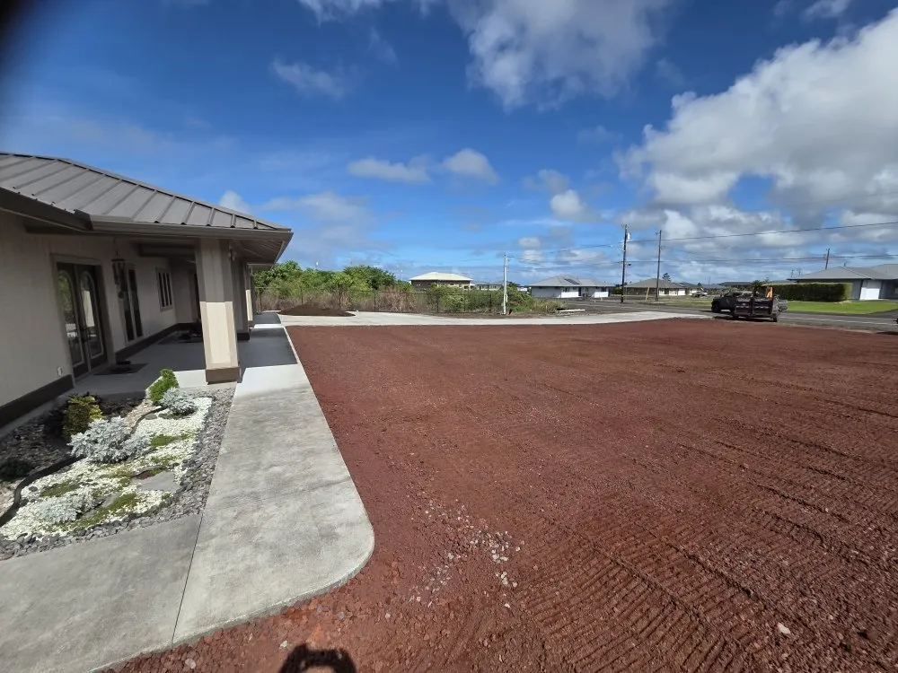 Professional yard cleanup service in Keaau, HI by 808 Killa Creations