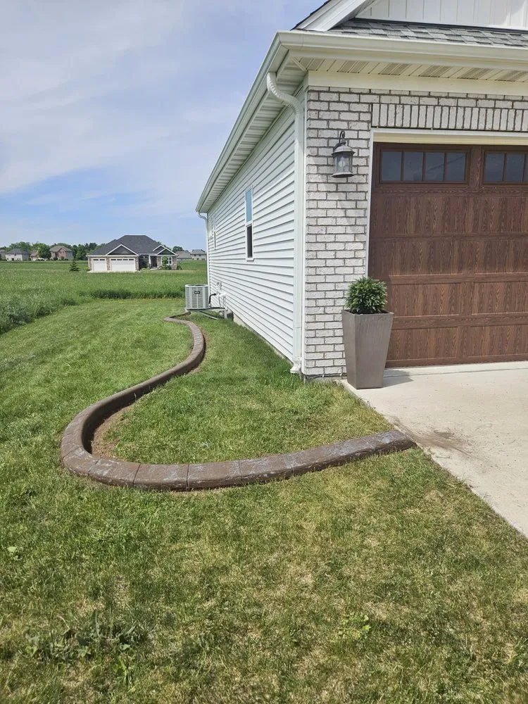 Top-rated landscaping services in Freeport, IL - 815 Curbing