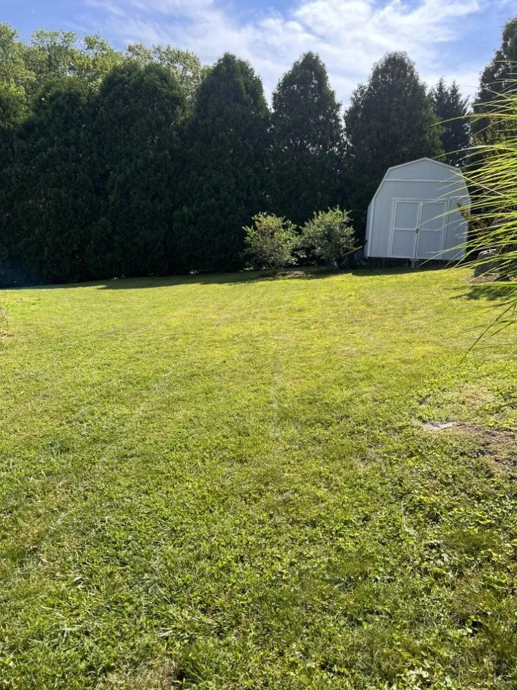 Reliable garden landscaping in Mills River, NC by 9-Juan-Juan Lawncare