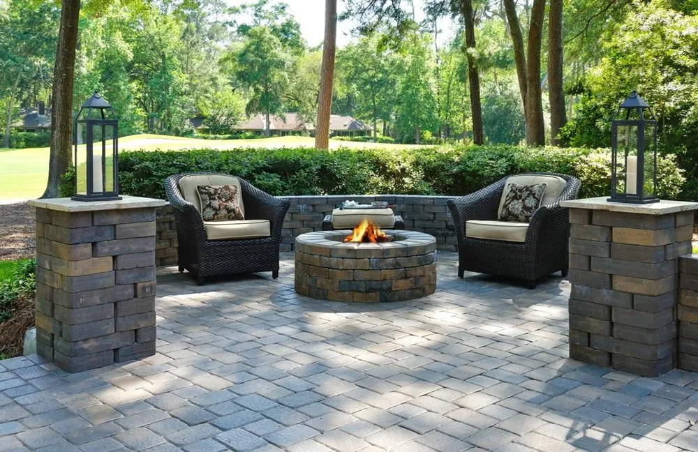 Custom outdoor landscaping in Missouri City, TX - 911 Pro Services