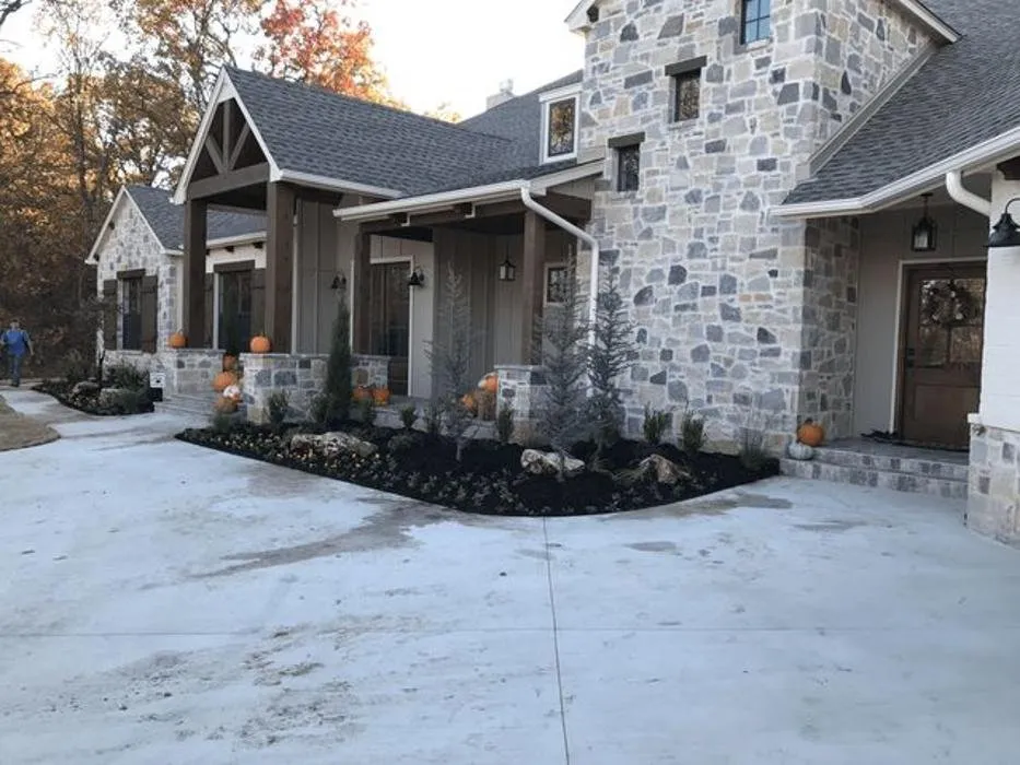 Trusted yard cleanup service in Jenks, OK by 918 Landscape