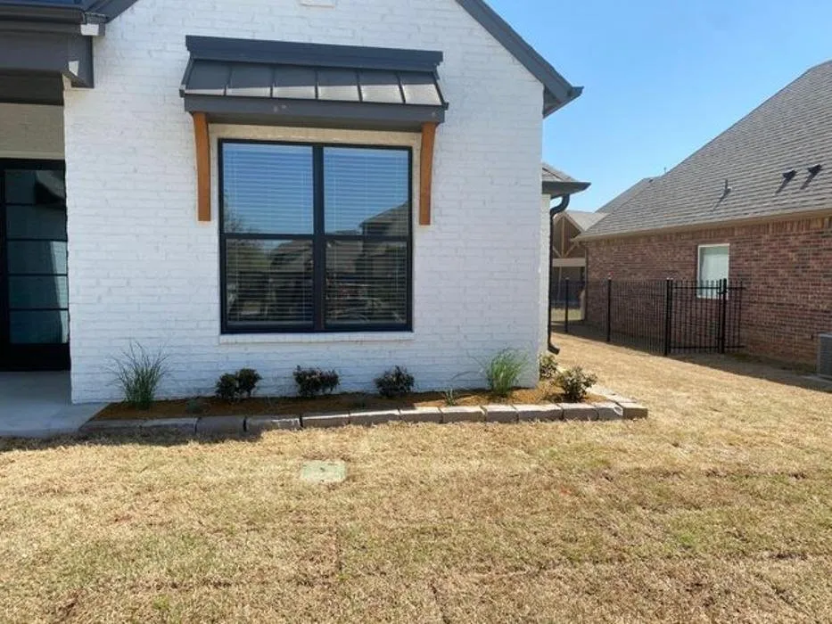 Expert yard maintenance experts serving Jenks, OK - 918 Landscape