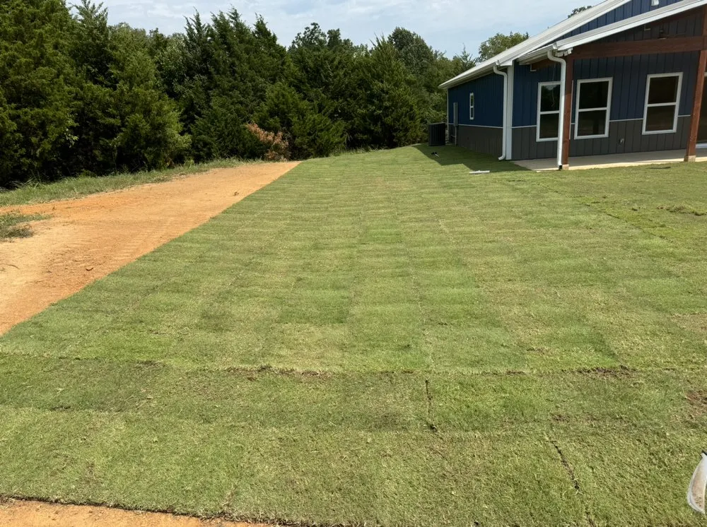 Reliable lawn mowing service experts serving Tulsa, OK - 918 Sod & Dirt Services