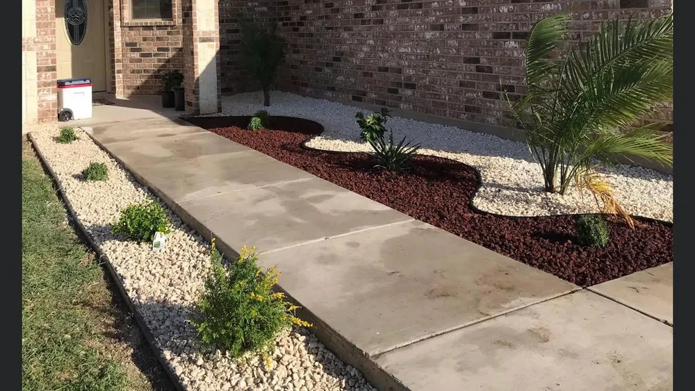 Trusted yard cleanup service experts serving Mcallen, TX - 956 Irrigation & Landscaping