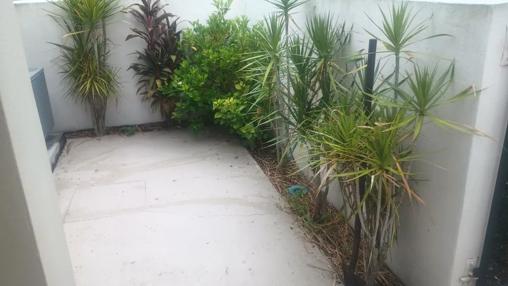 Custom yard maintenance in Bradenton, FL - 9B Organics & Irrigation