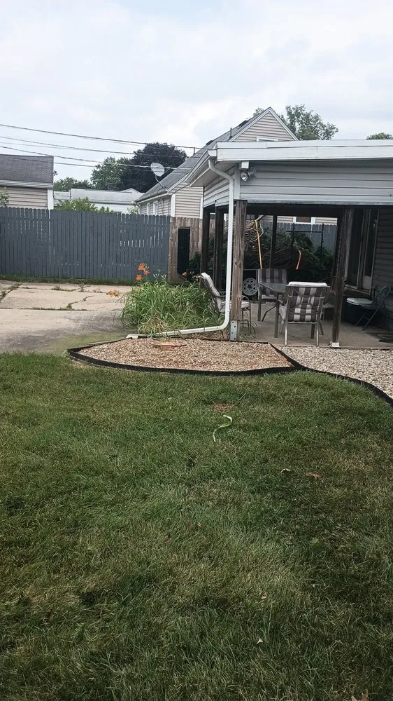 Affordable yard cleanup service in South Bend, IN - A & A Do All