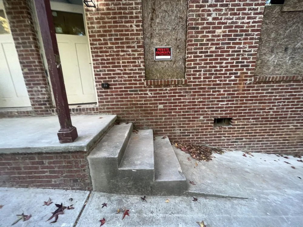 Professional landscaping services experts serving Atlanta, GA - A & A Property Preservation