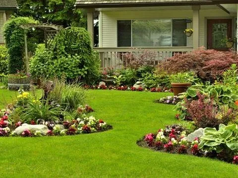 Affordable yard cleanup service in Arlington Heights, IL - A & B Sanchez Landscaping