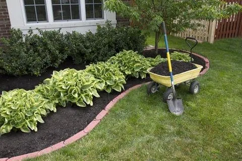 Custom lawn care service for residential properties across Arlington Heights, IL - A & B Sanchez Landscaping