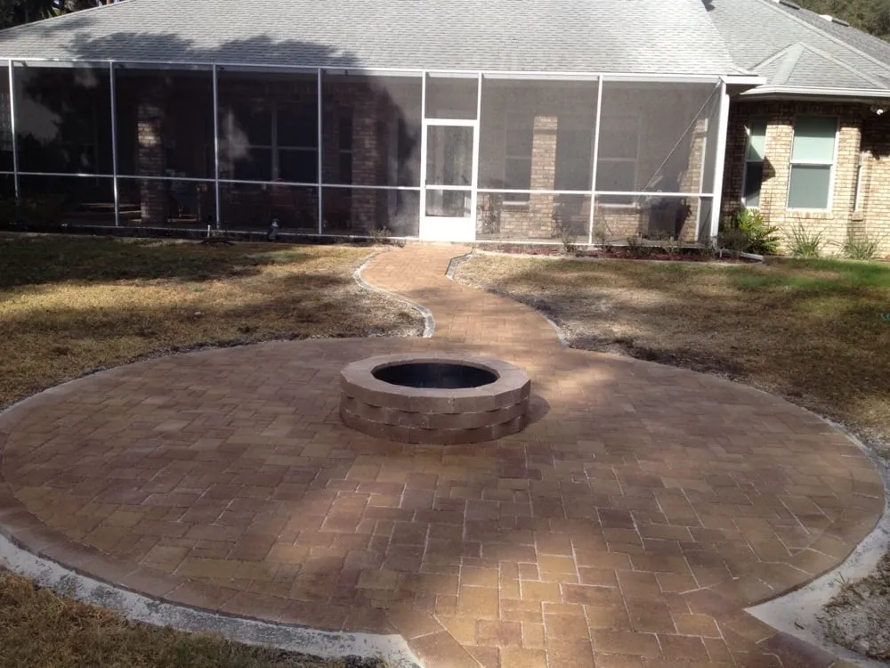 Expert yard maintenance in Lady Lake, FL - A & C Exteriors