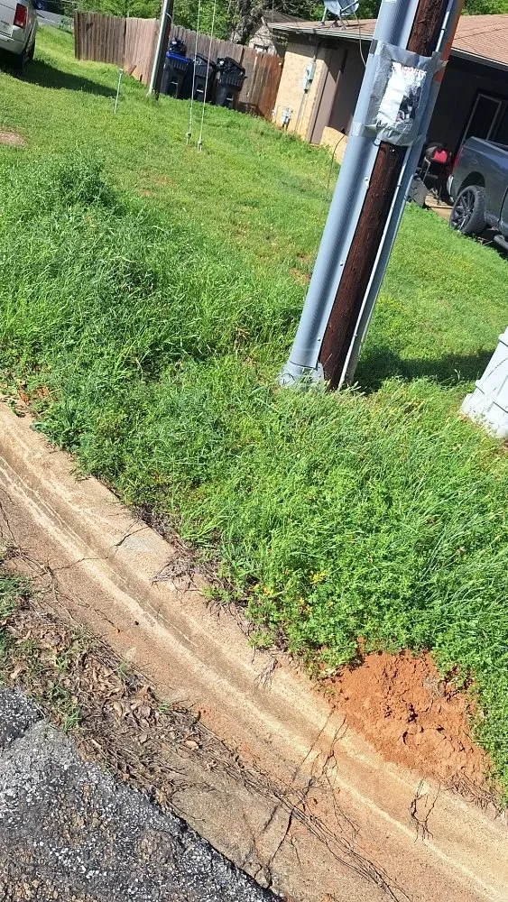 Custom lawn mowing service experts serving Longview, TX - A & D Kustomz