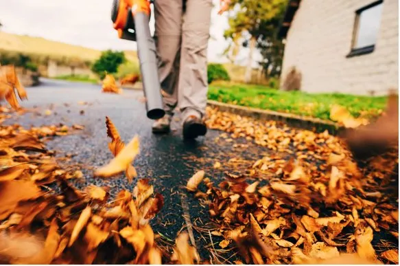 A & E Commercial Services Logo