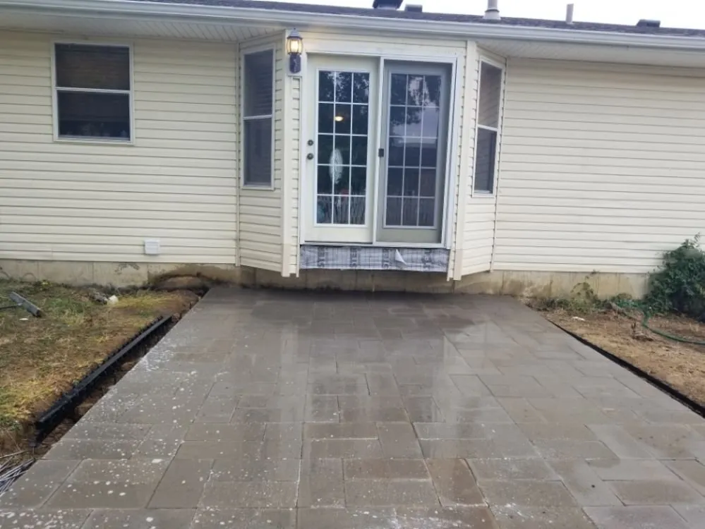 Trusted landscape installation for homes across Saint Peters, MO - A & E Concrete And Retaining Walls