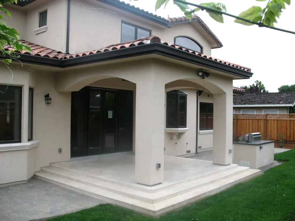 Expert yard cleanup service for beautiful yards across Los Gatos, CA - A & E Landscapes