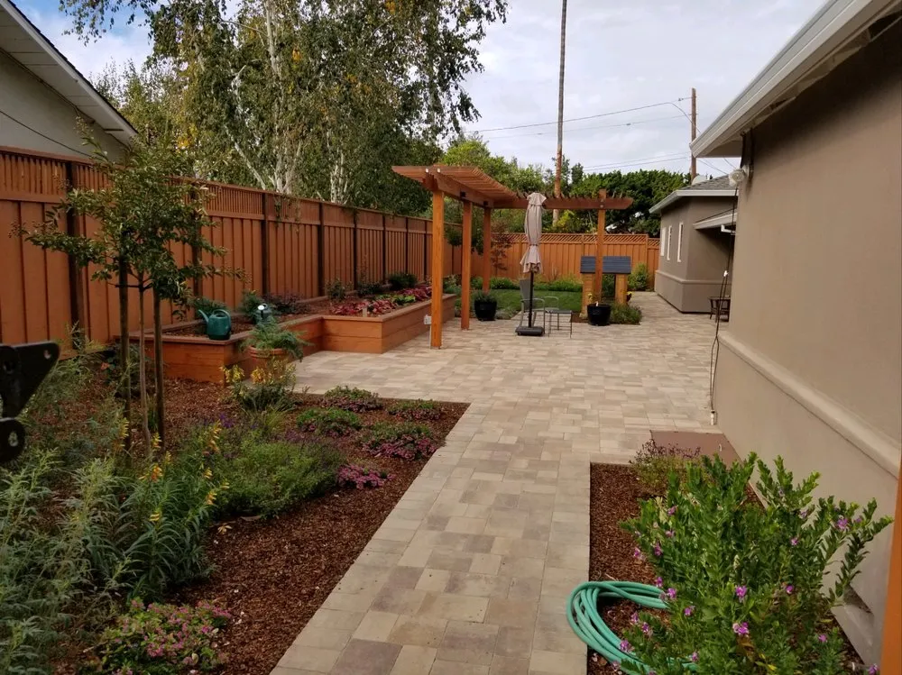 Local outdoor landscaping experts serving Los Gatos, CA - A & E Landscapes