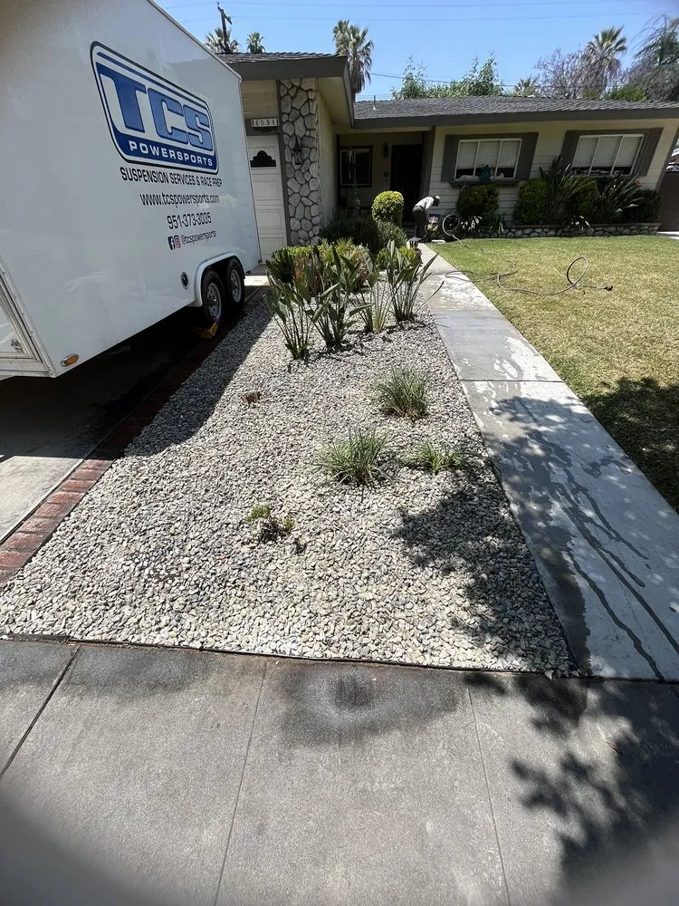 Reliable lawn care service experts serving Fontana, CA - A & E Landscaping and Gardening