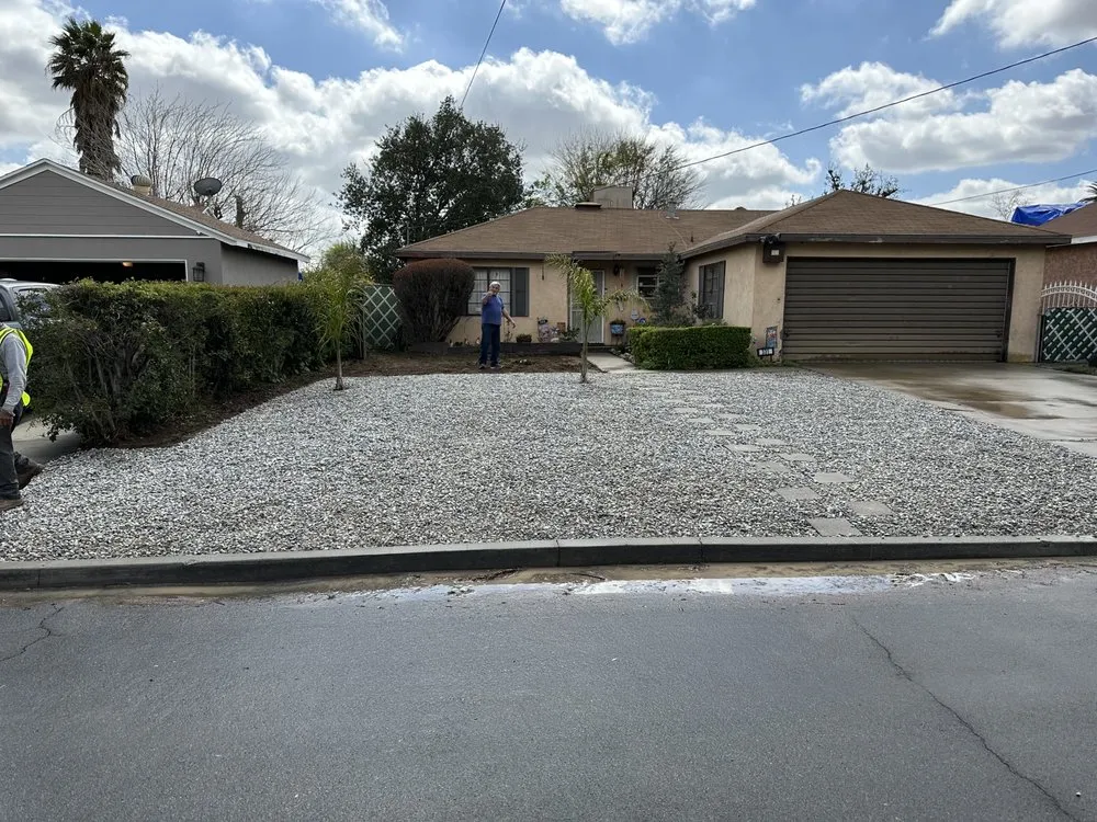 Affordable lawn mowing service experts serving Fontana, CA - A & E Landscaping and Gardening