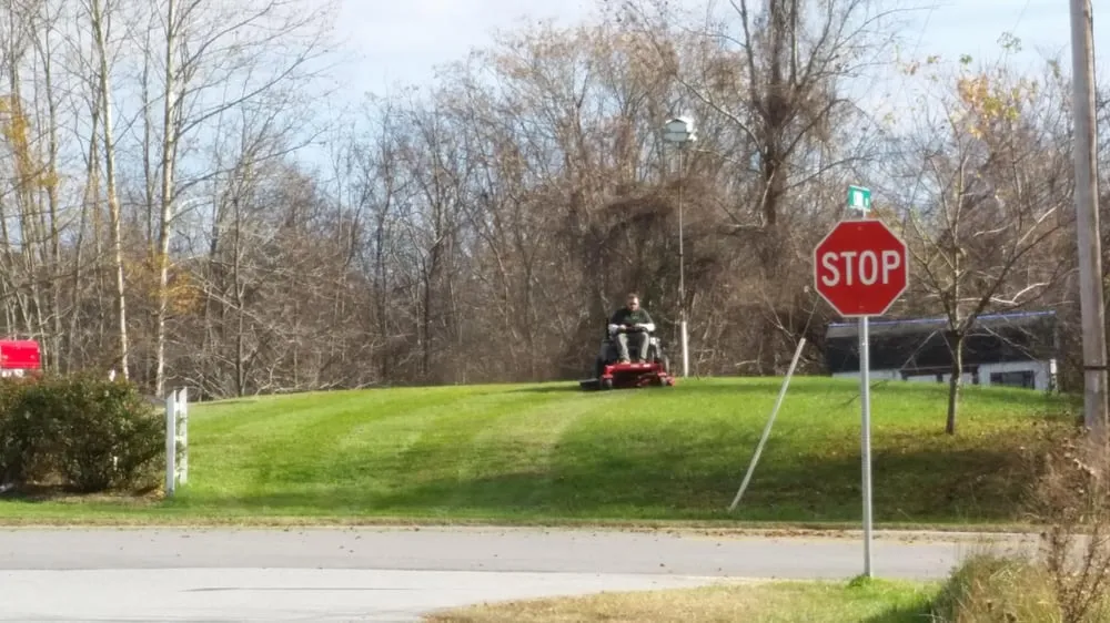 Reliable lawn mowing service experts serving Prince Frederick, MD - A & E Landscaping