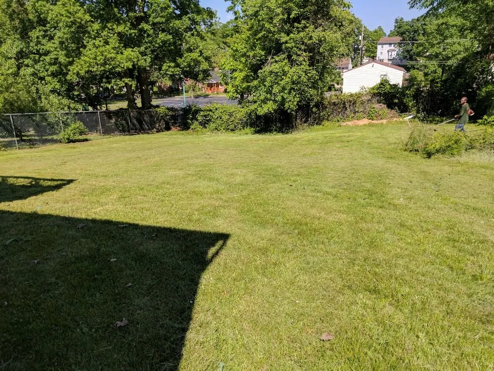 Local yard maintenance in Prince Frederick, MD - A & E Landscaping