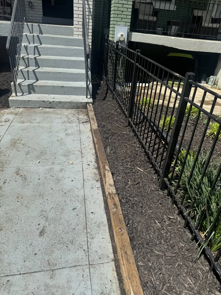 Affordable garden landscaping in Washington DC, DC - A & G Transportation and Hauling