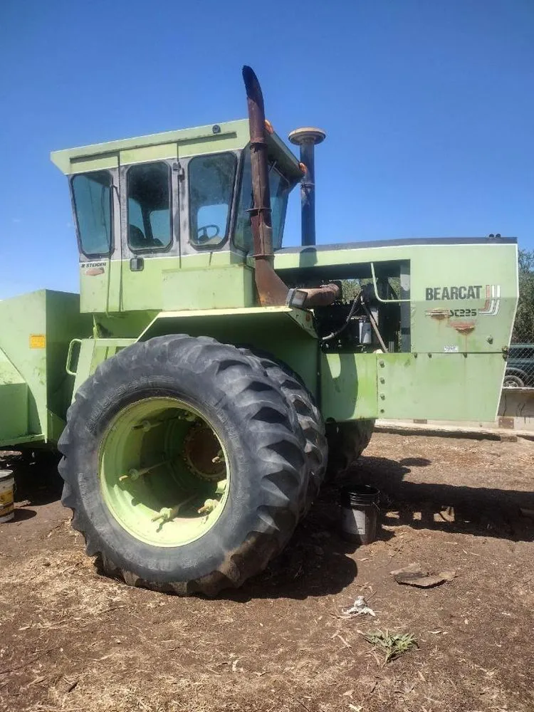 Professional outdoor landscaping in Delano, CA by A & J AG Farm Services