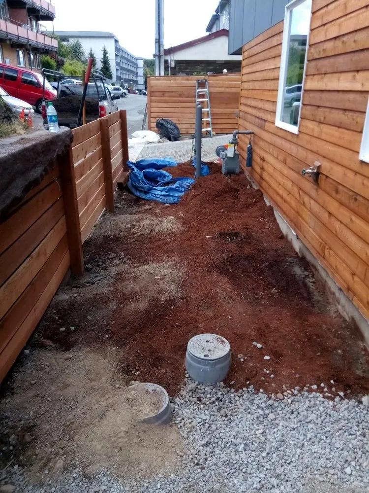 Expert outdoor landscaping experts serving Kent, WA - A & J Express Services